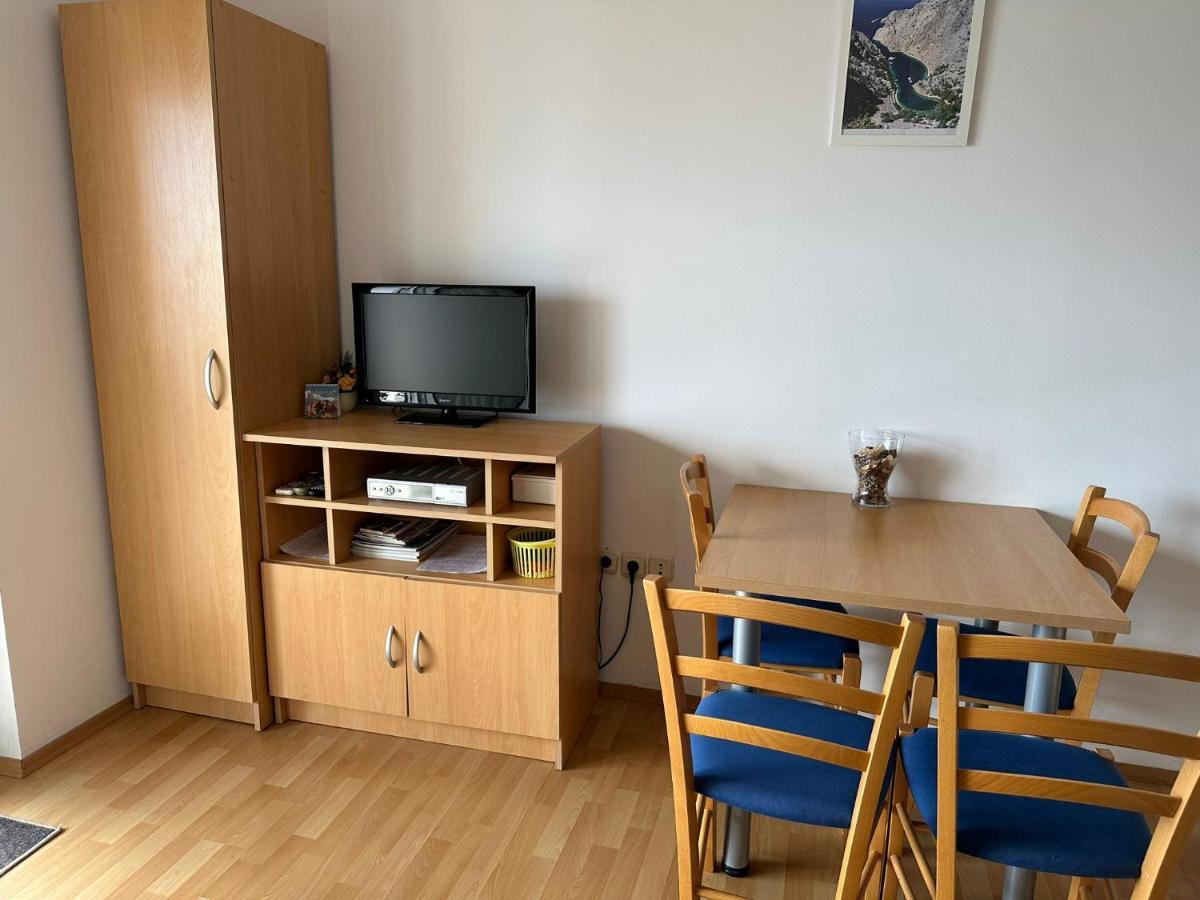 Apartmani Karlobag Eksteriør billede