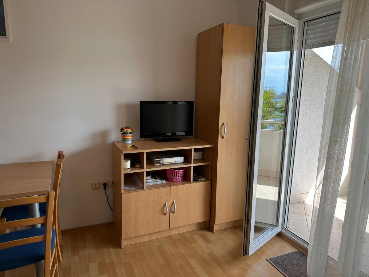 Apartmani Karlobag Eksteriør billede