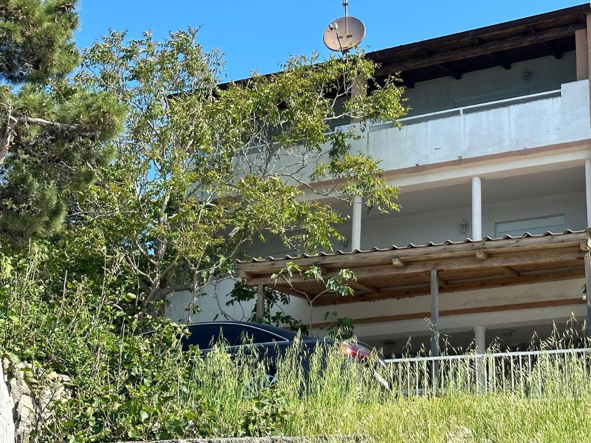 Apartmani Karlobag Eksteriør billede